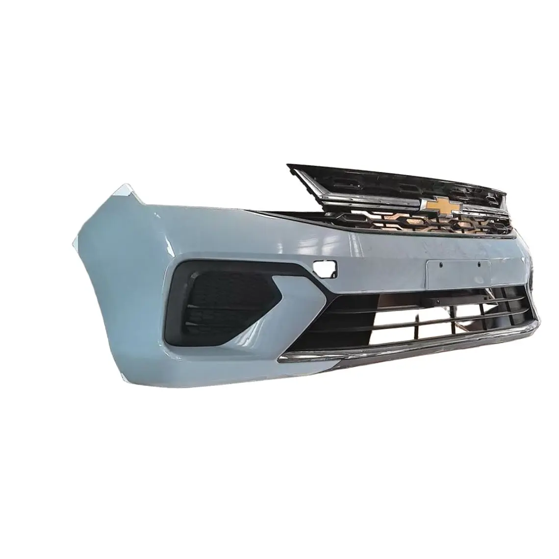 PARACHOQUE DELANTERO ORIGINAL CHEVROLET SAIL 2024-2026 COLOR GRIS 2