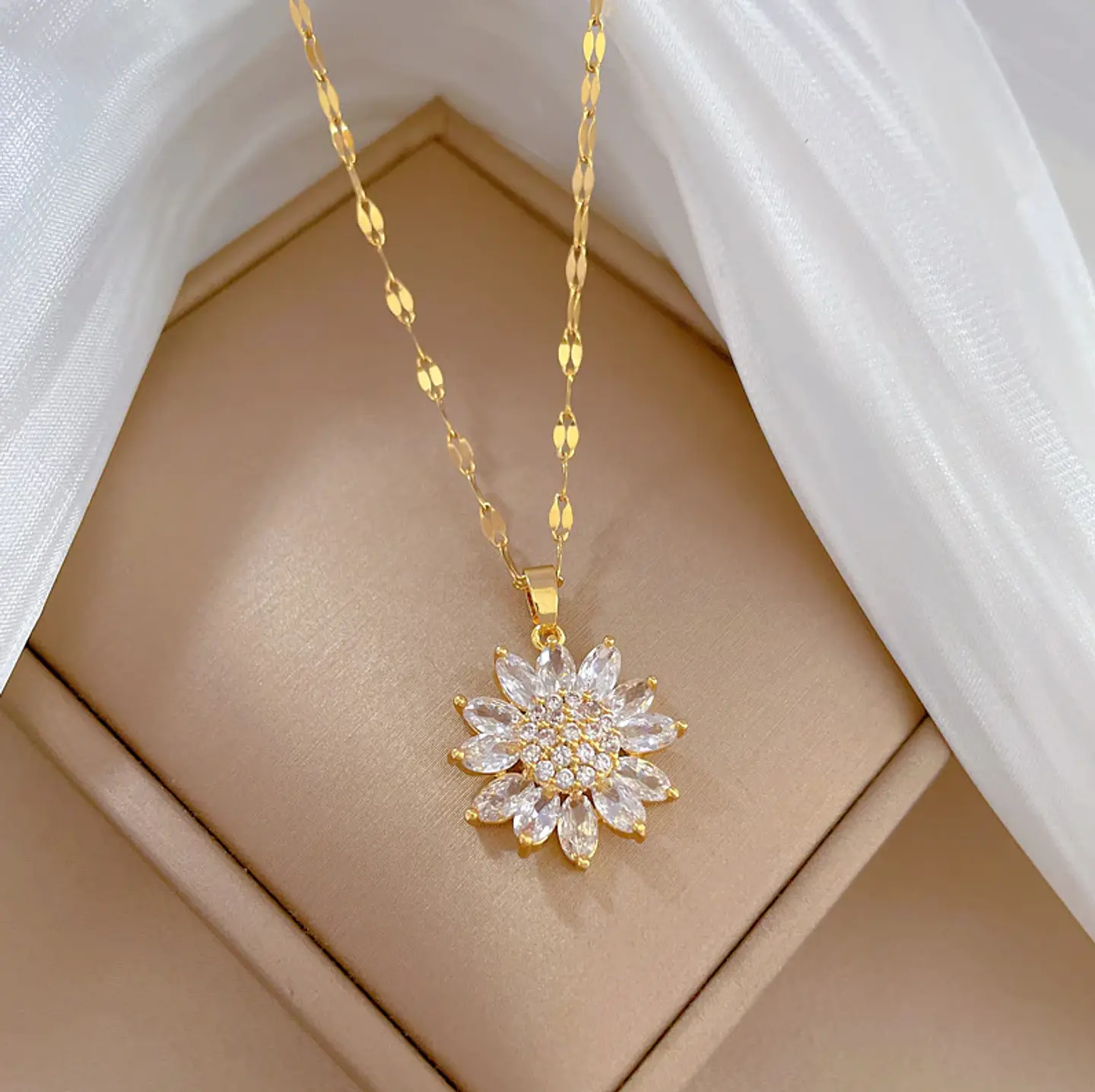 Collar Flor Girasol Cadena - Acero Inoxidable Bañado Oro 18k 3