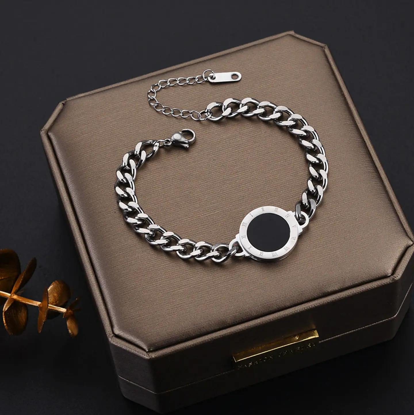 Pulsera Grumet Número Romano Reversible Acero Inoxidable 18k 5