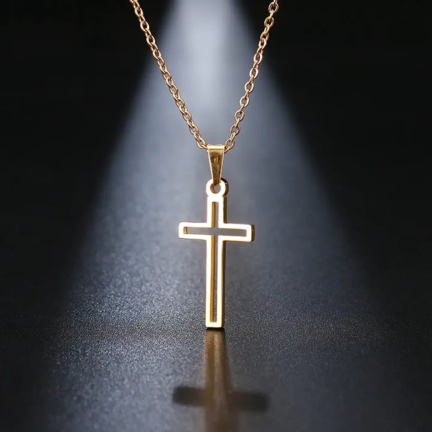 Collar Cruz Hueca Religión Acero Inoxidable Colgante Unisex 5