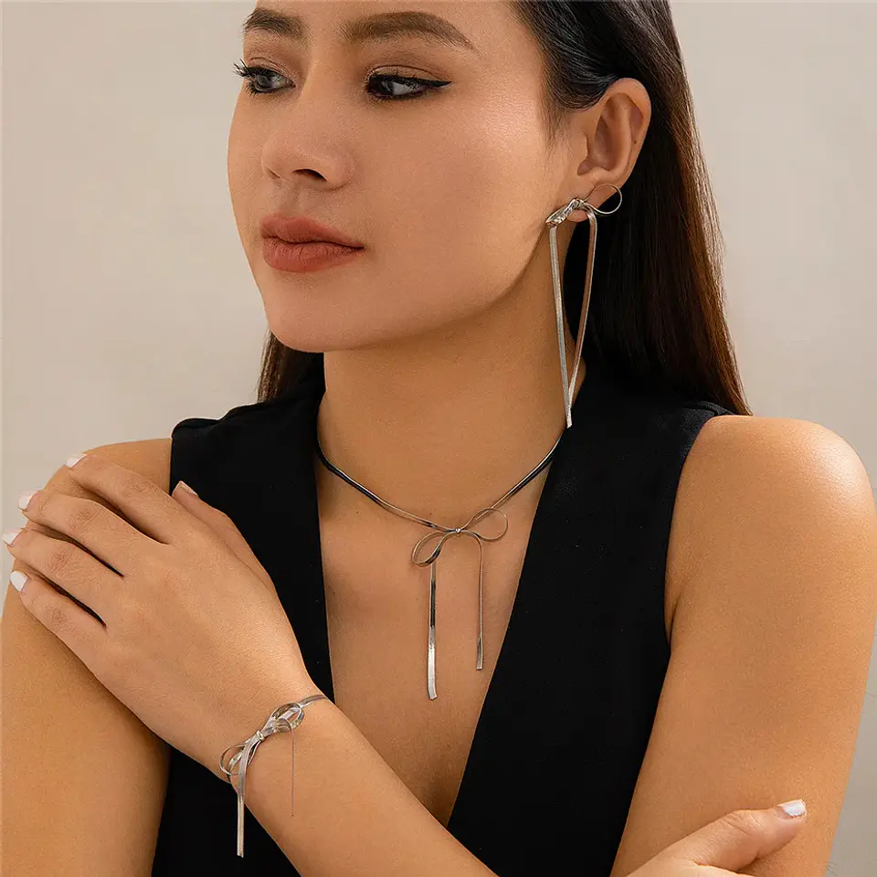 Set Completo Collar + Pulsera + Aros De Lazo Coquette Acero 4
