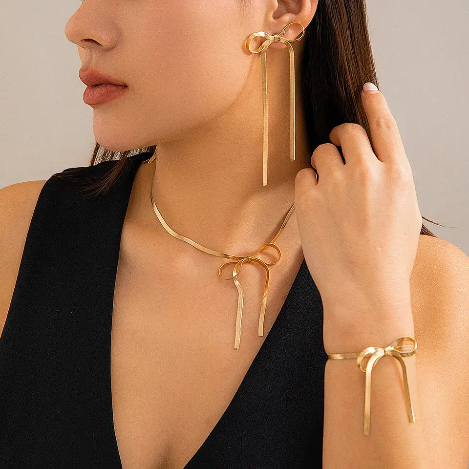 Set Completo Collar + Pulsera + Aros De Lazo Coquette Acero 3