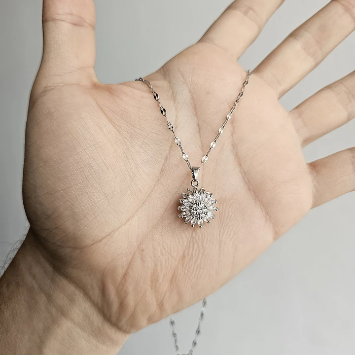 Collar Girasol Giratorio Circones - Acero Bañado Oro 18k 5