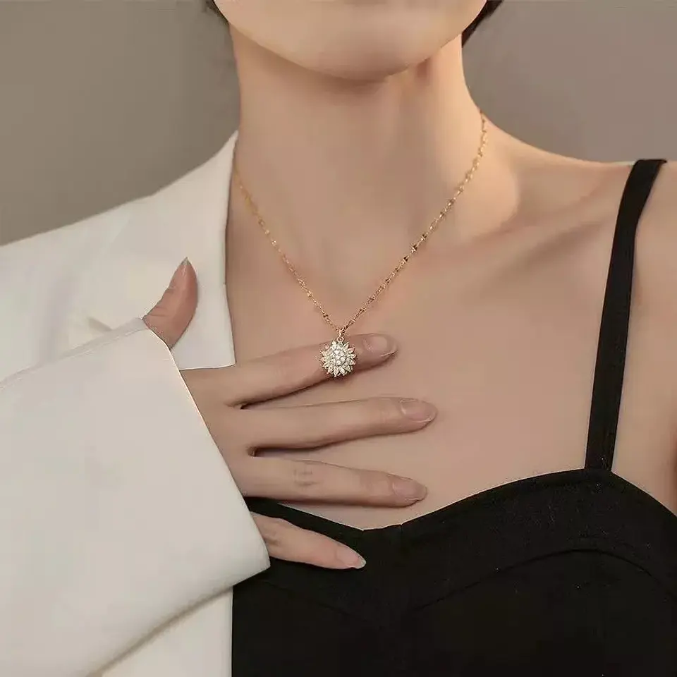 Collar Girasol Giratorio Circones - Acero Bañado Oro 18k 7