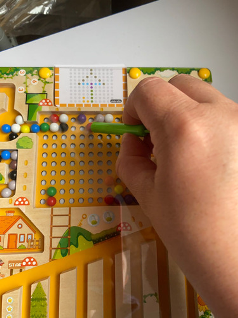 Laberinto Magnetico Colores Concentracion Niños Regalo 3