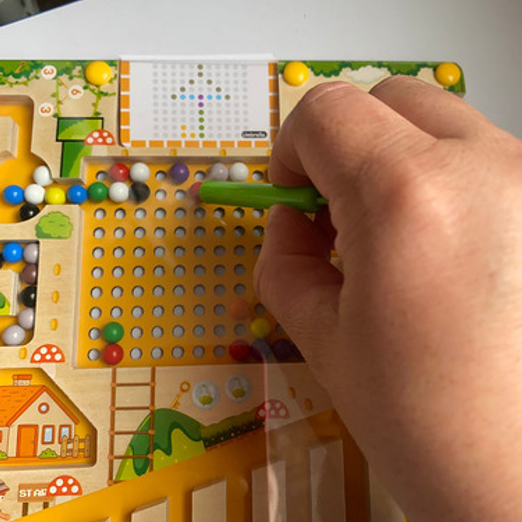 Laberinto Magnetico Colores Concentracion Niños Regalo 3