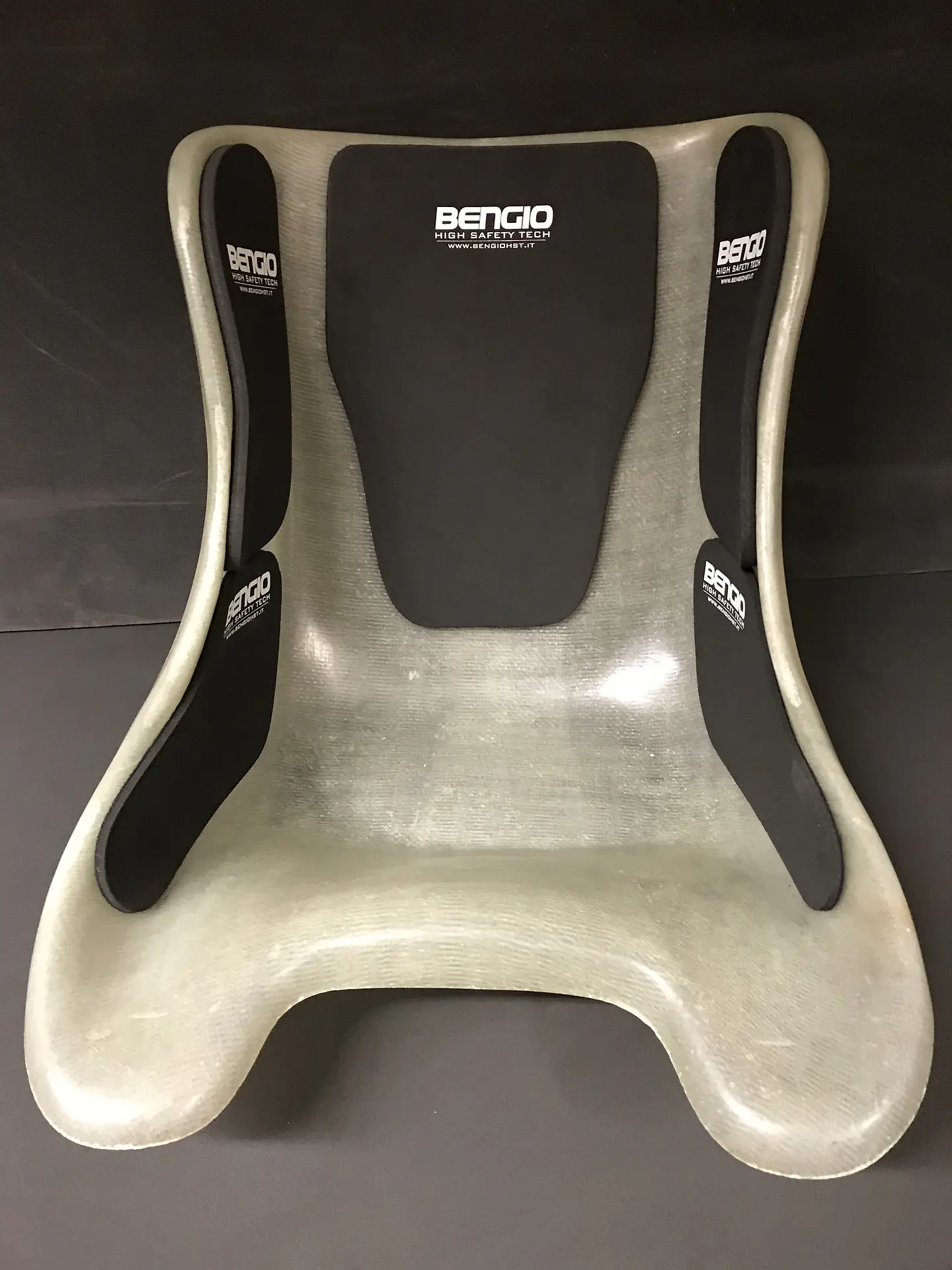 Bengio Kart Pads Caderas 4