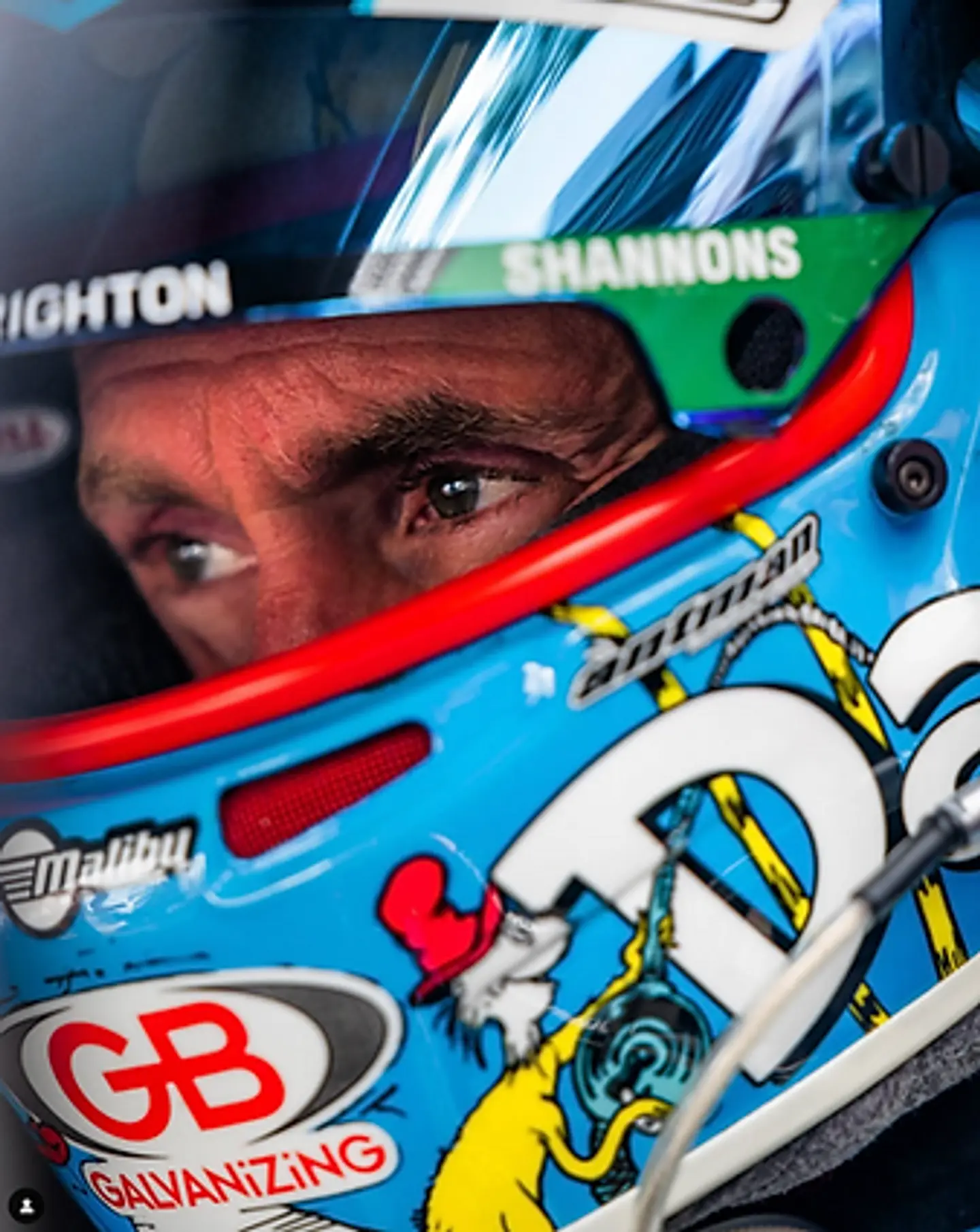 Custom Trimz Rojo - Trim para casco 3