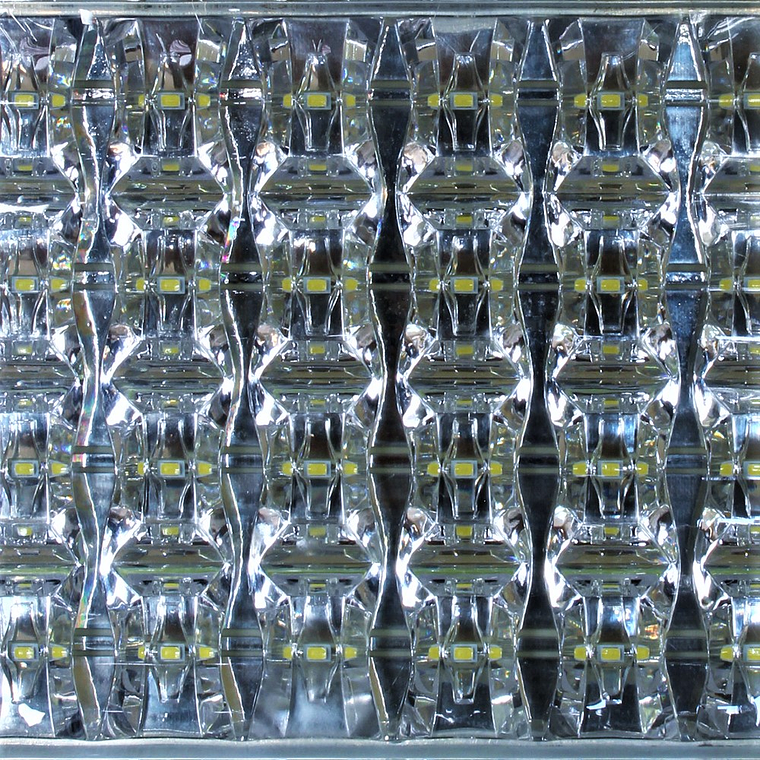 Lampara Solar con panel integrado para montaje en pared 8