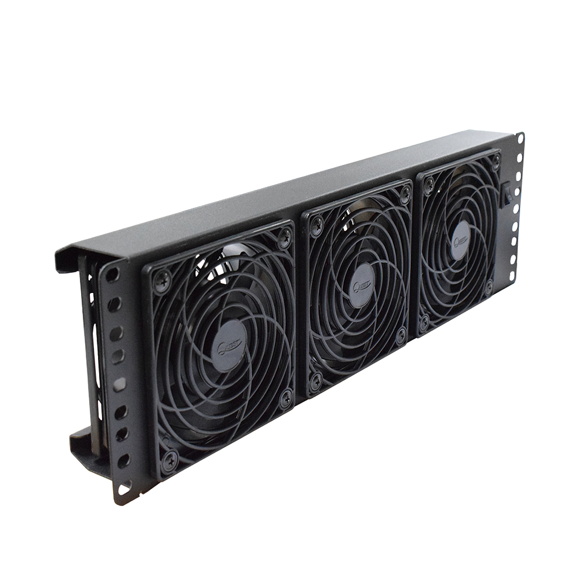 Panel de Enfriamiento Rackeable de 3 Ventiladores 4