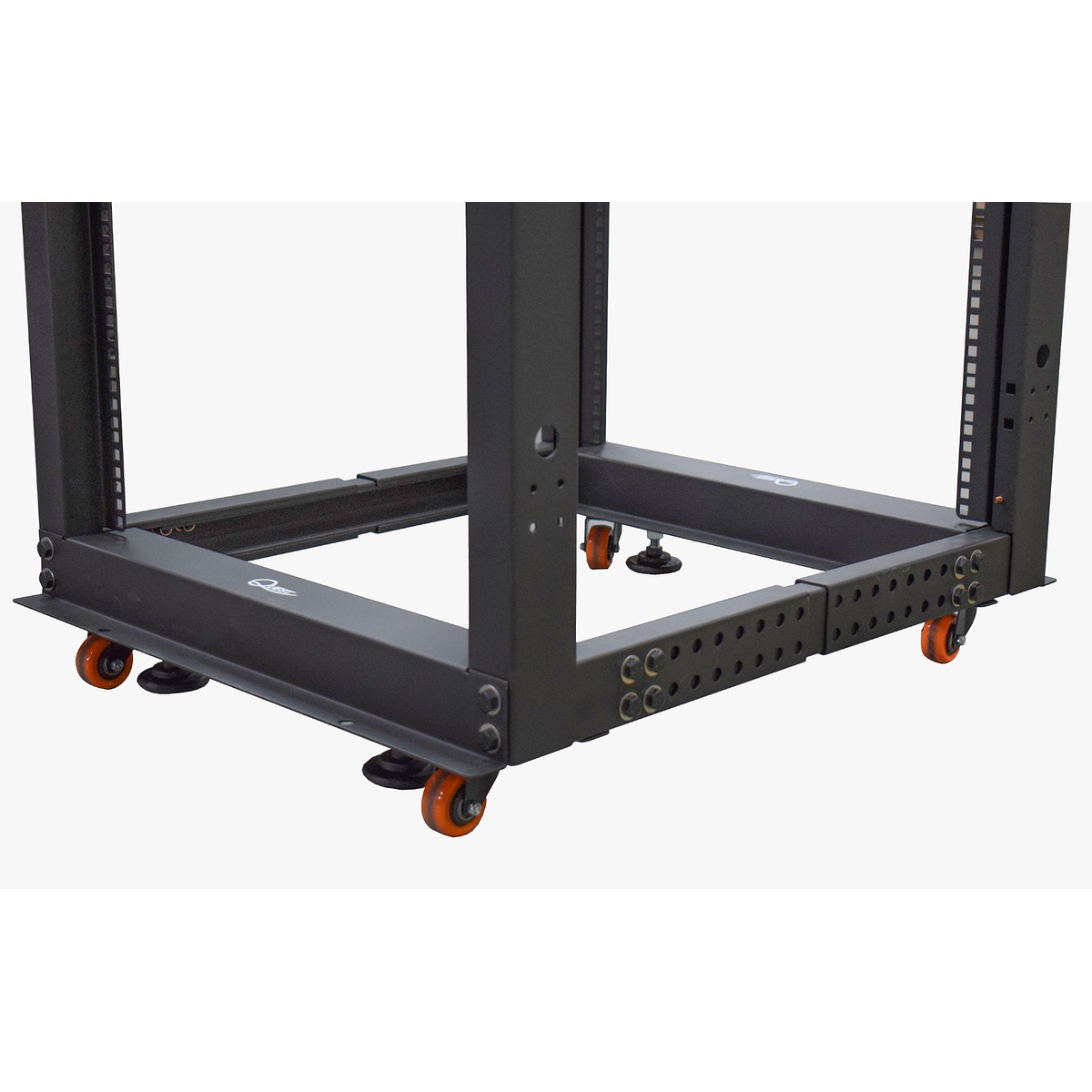 Rack abierto de 4 Parales con Ruedas y Niveladores 45U | DAGA S.A ...