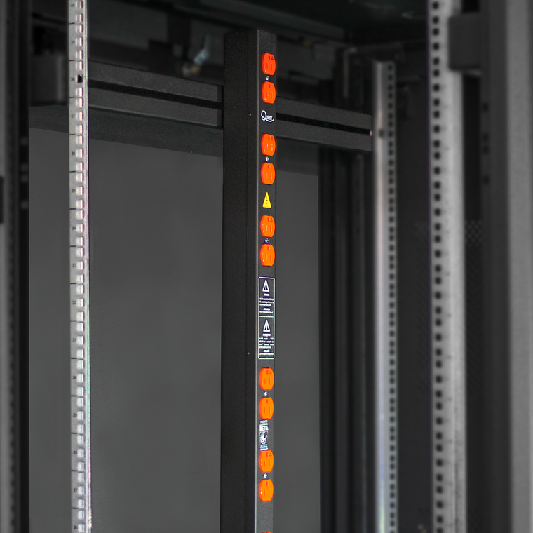 Multitoma Vertical de 20 entradas NEMA 5-15R Polo aislado a tierra 3