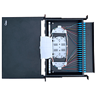 ODF de extracción frontal con 24 adaptadores SC/UPC simplex y 24 pigtails simplex monomodo 2