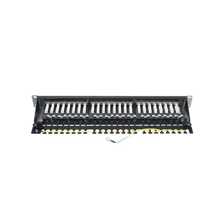 Patch Panel Blindado de 24 Puertos Categoría 6A 3