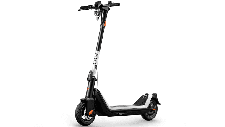 6 formas sencillas de prolongar la duración de la batería de tu Scooter Eléctrico NIU