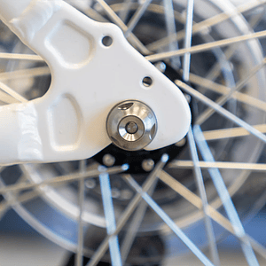 X Lock Axle Bolts KIT