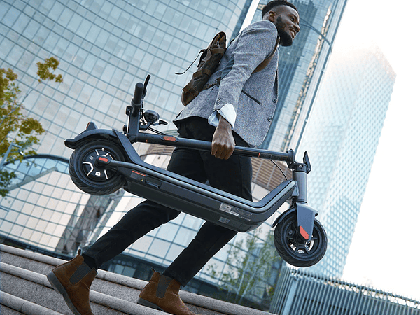 Hábitos sostenibles que generan un gran impacto en la oficina