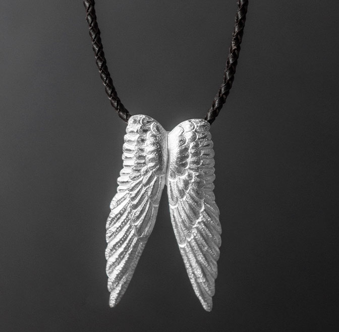 WING NECKLACE