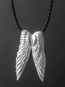 WING NECKLACE