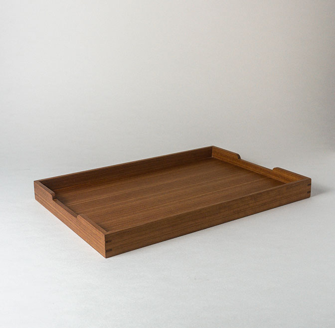 ASSEMBLED TRAY