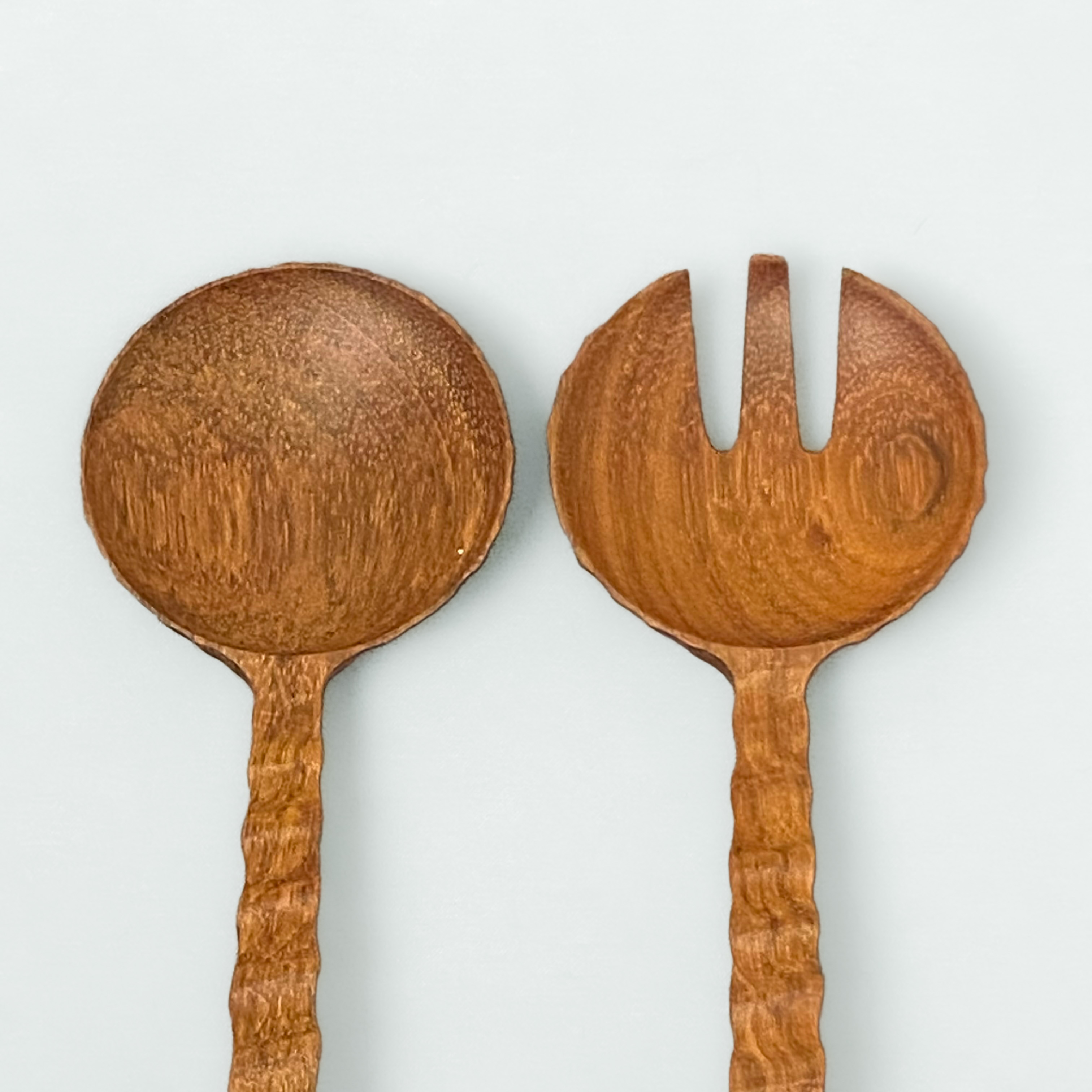 CUCHARAS DE SERVIR TALLADAS