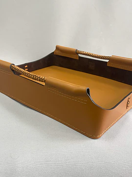 CAJA DE CUERO TRENZADA