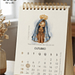 Arquivo Calendário de Mesa Santinhos 2026 Arquivo em Pdf  - Thumbnail 2