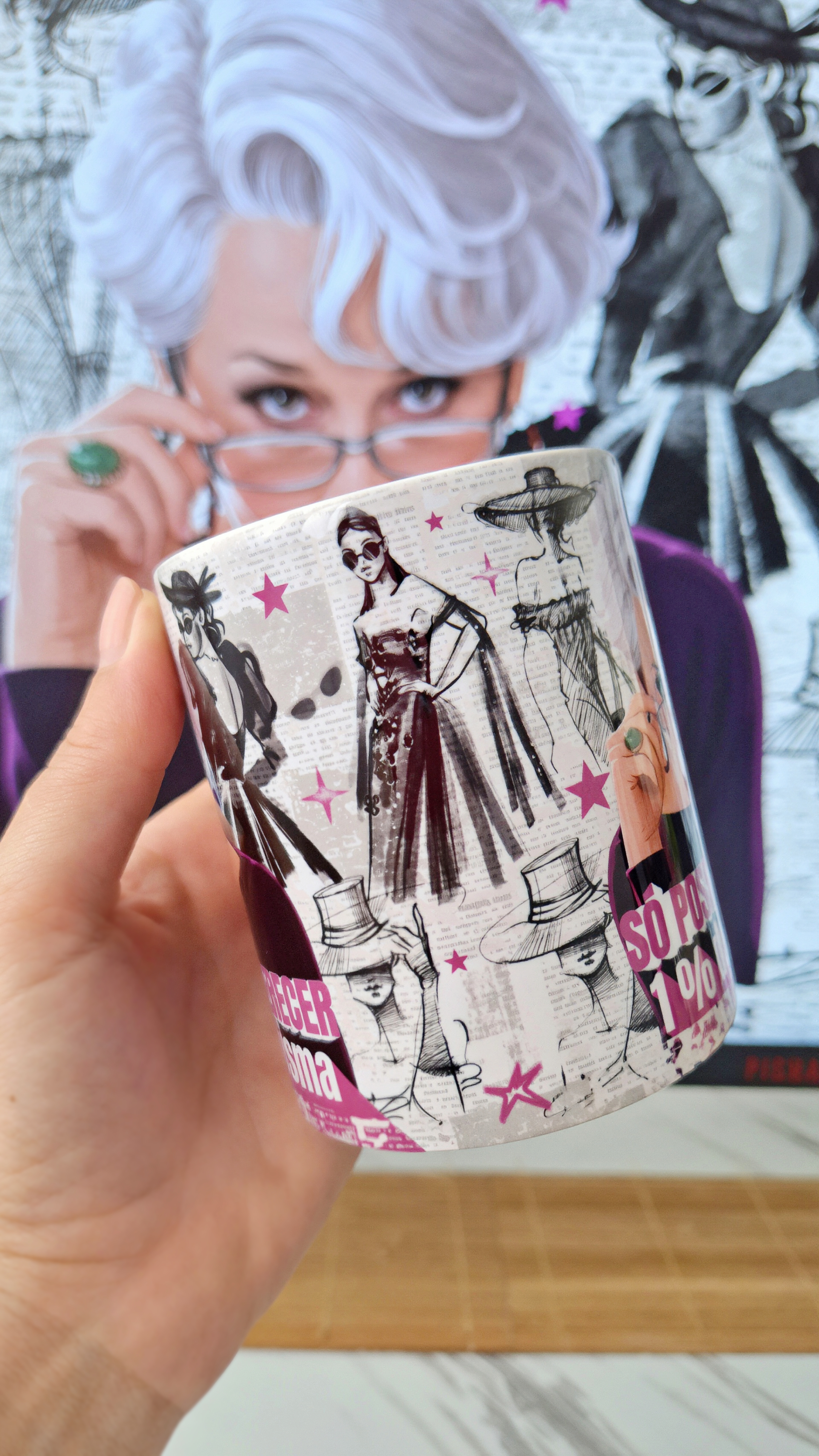 Arte Caneca Só posso oferecer 1% de carisma - Filme O Diabo Veste Prada Arquivo em Png 2