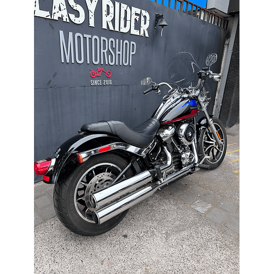 Moto Harley-Davidson Softail Low Rider M8 107  - Image 8