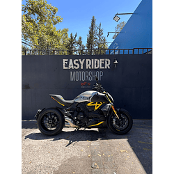 Moto Ducati Diavel 1260S 2022