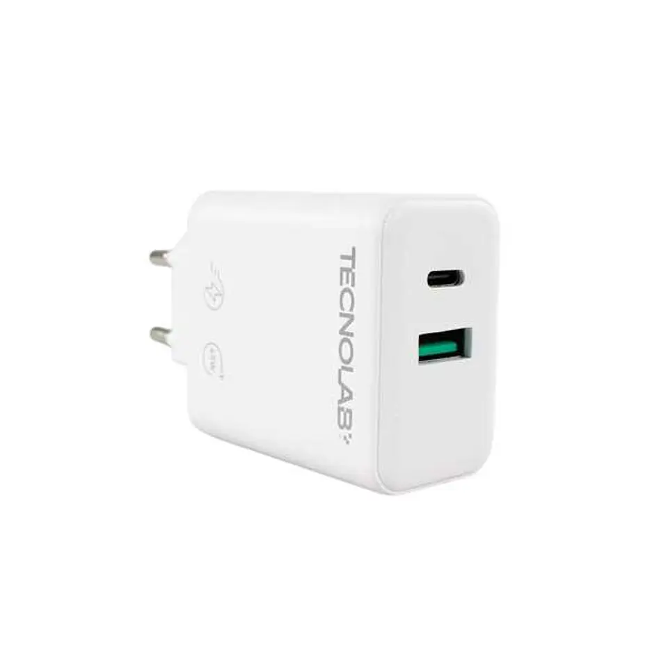 Cargador de pared USB-C a C + 1USB 3.0 45W con cable 2