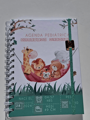 Agenda pediátrica animales tiernos.