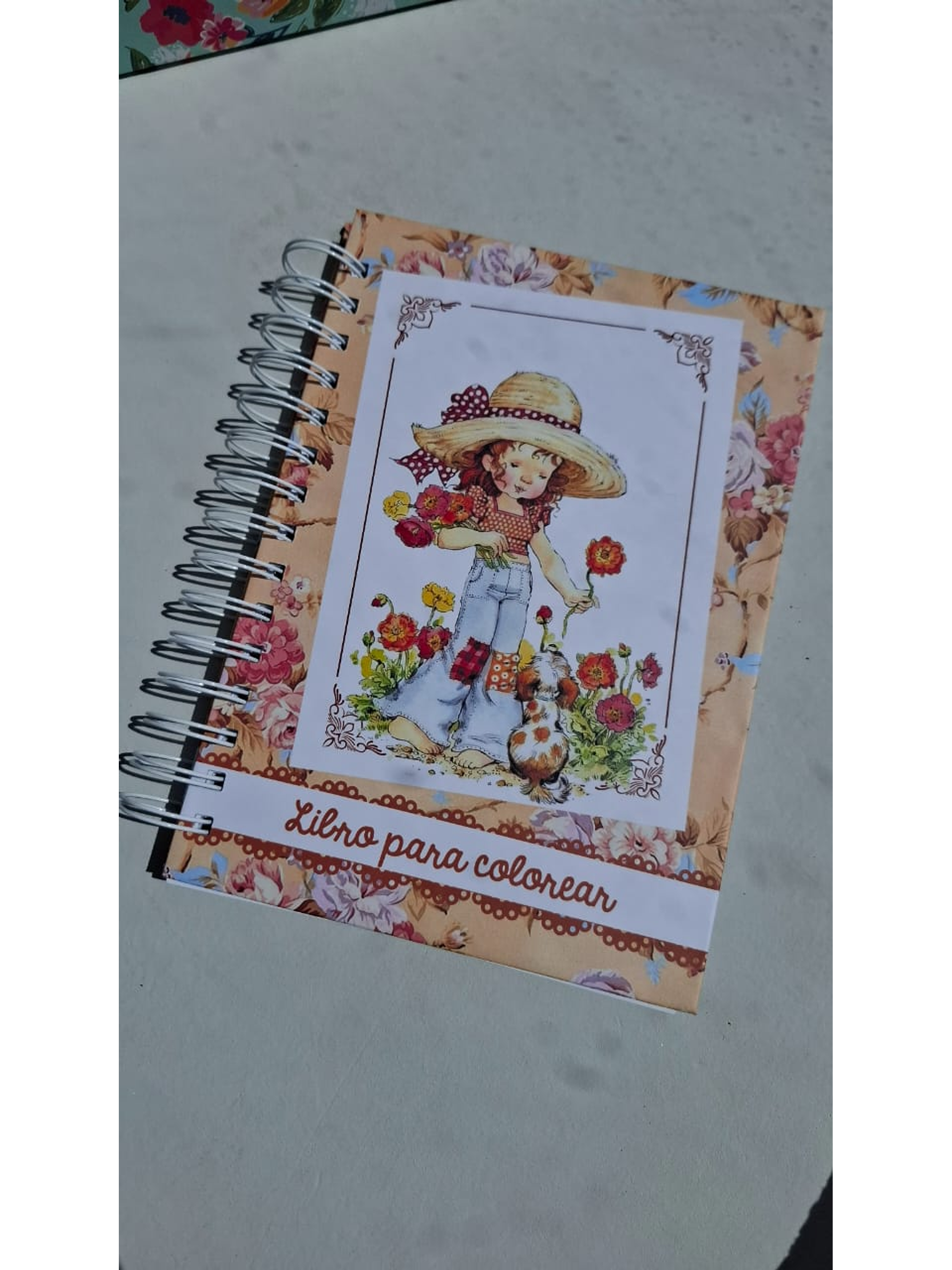 Libro para colorear Sarah Kay 1