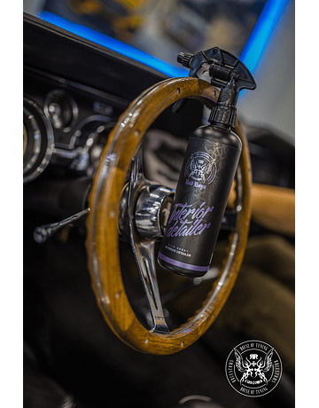 Interior Detailer (Wild Berry) 1L