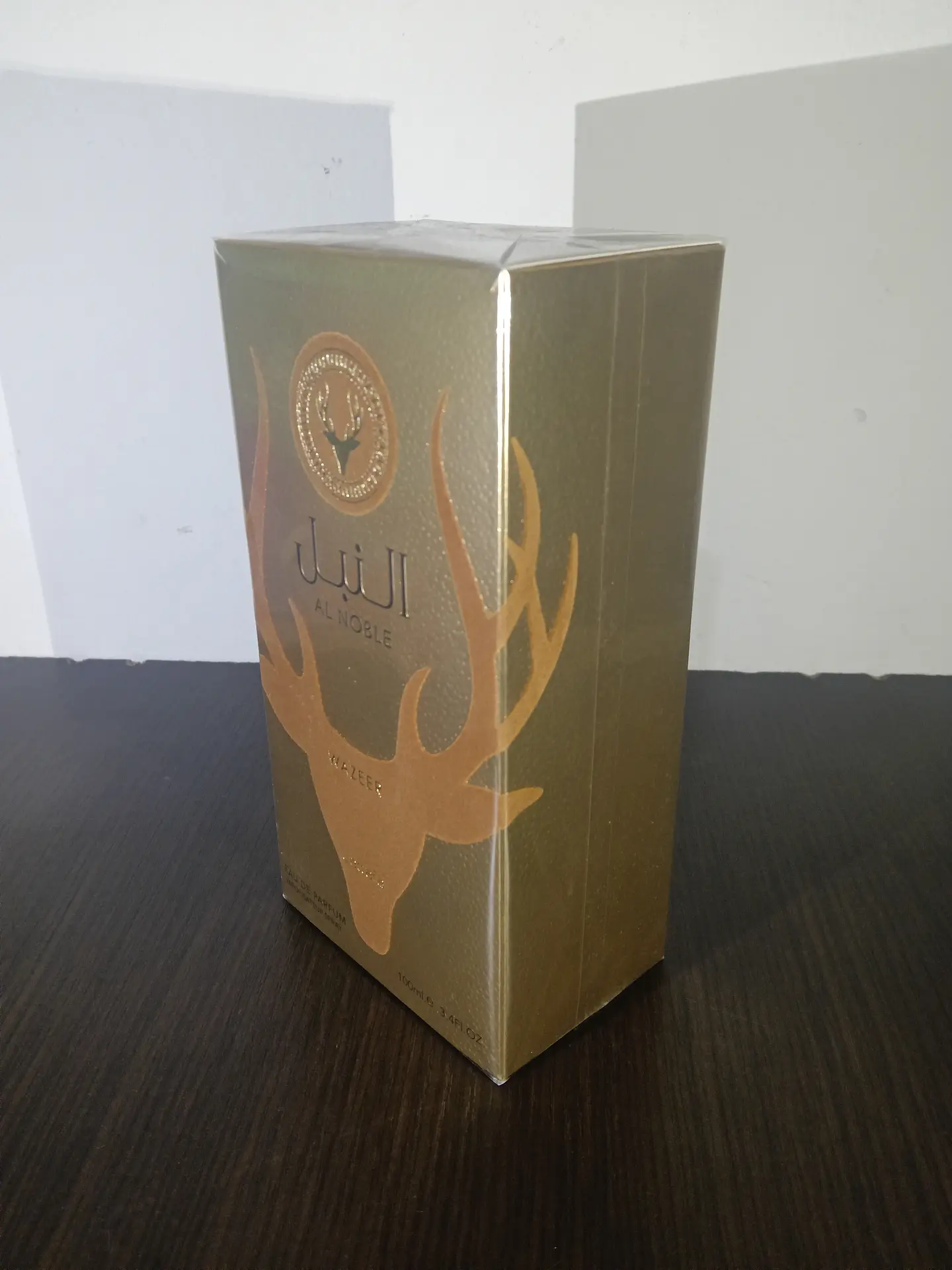 Lattafa Al Noble Wazeer 100ml Eau de Parfum | Unisex 8
