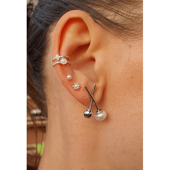 Aros cruzados con perlas 2