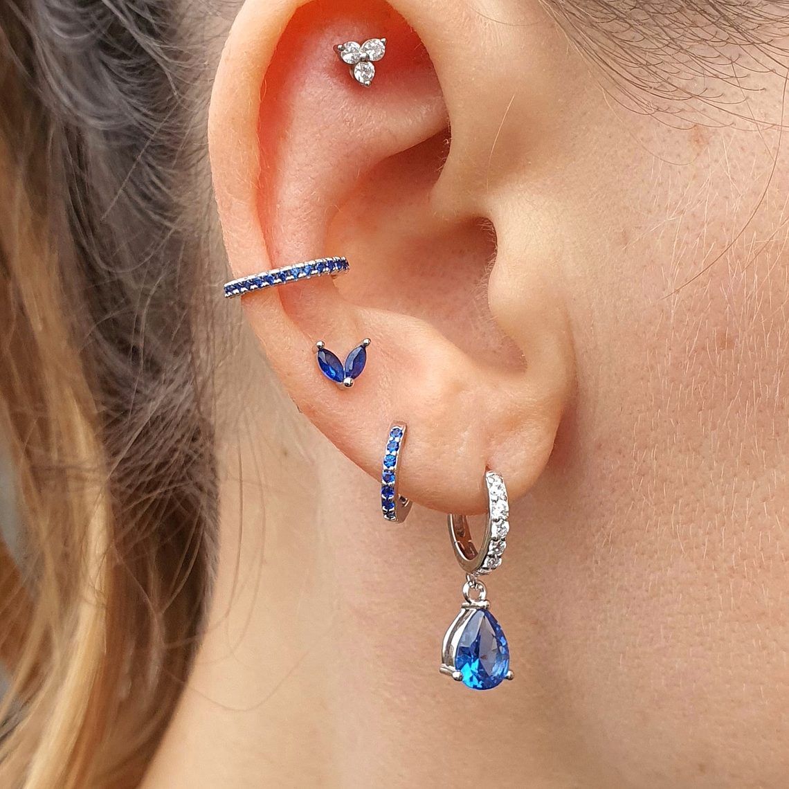 Argollas azules 11 mm 2