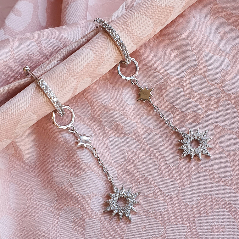 Argollas con estrellas colgantes 1