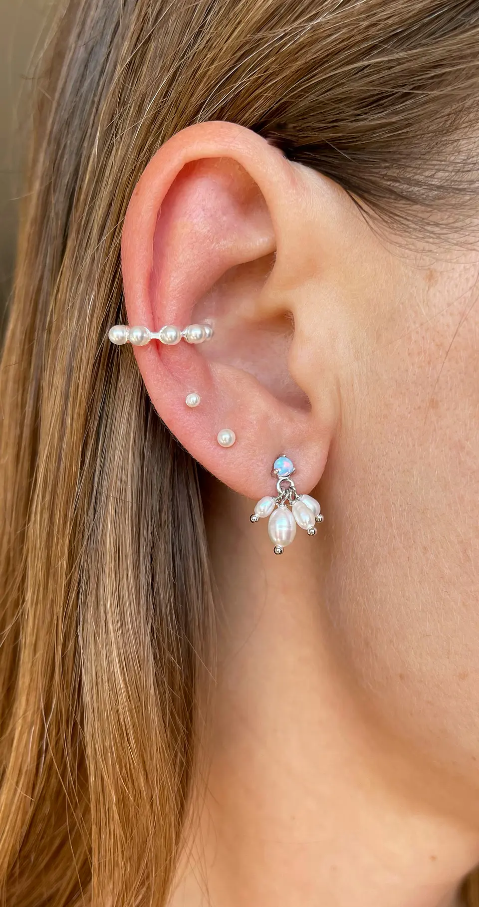 Aros de ópalo con perlas de agua dulce 4