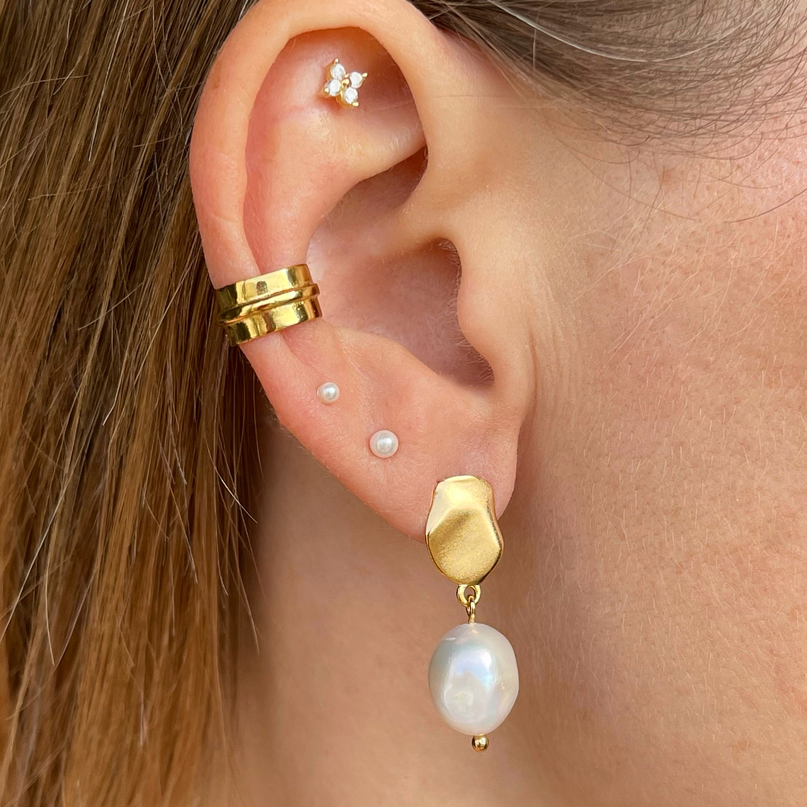 Aros de perlas naturales 2