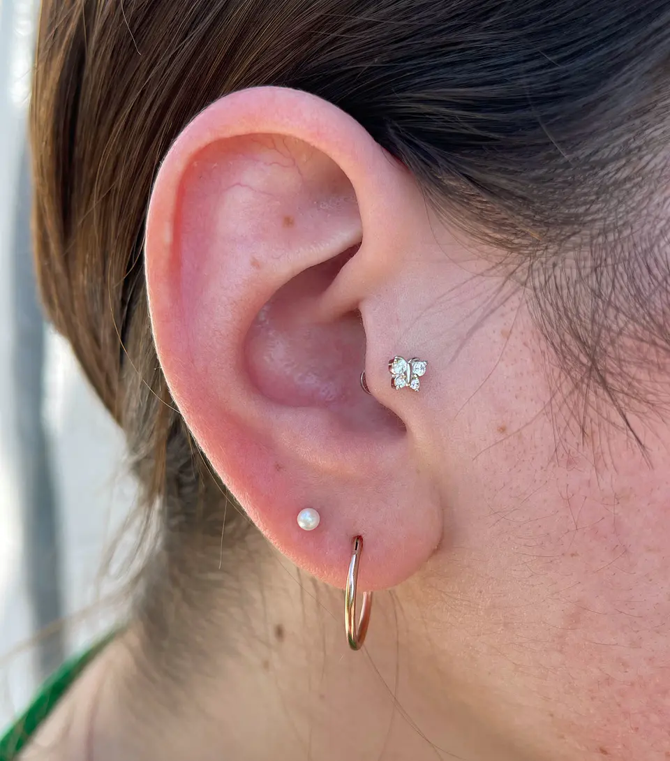 Piercing mariposa 2