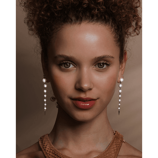 Aros largos de perlas 4