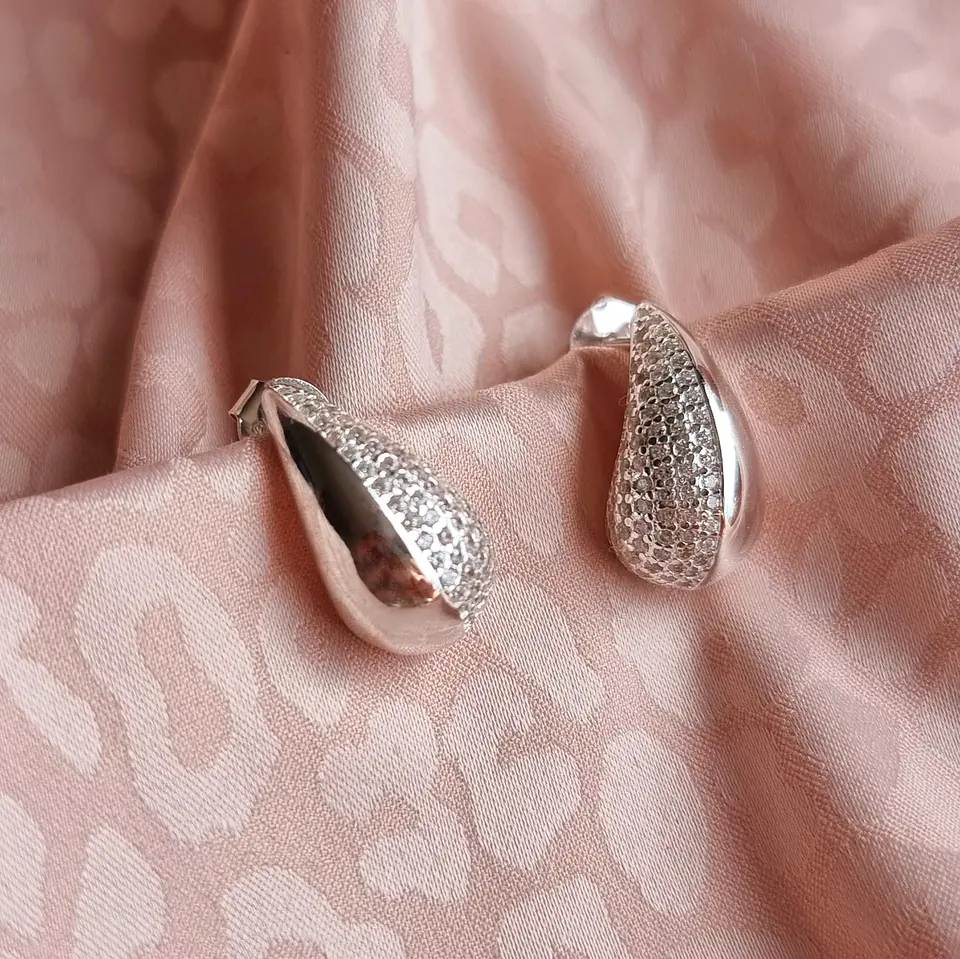 Aros gota desigual medianos 4