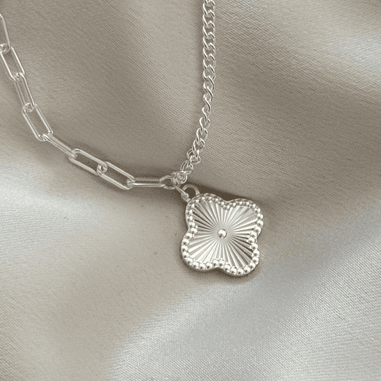 Collar eslabones trébol facetado 1