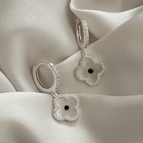 Huggies trébol de nácar  1