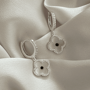 Huggies trébol de nácar 