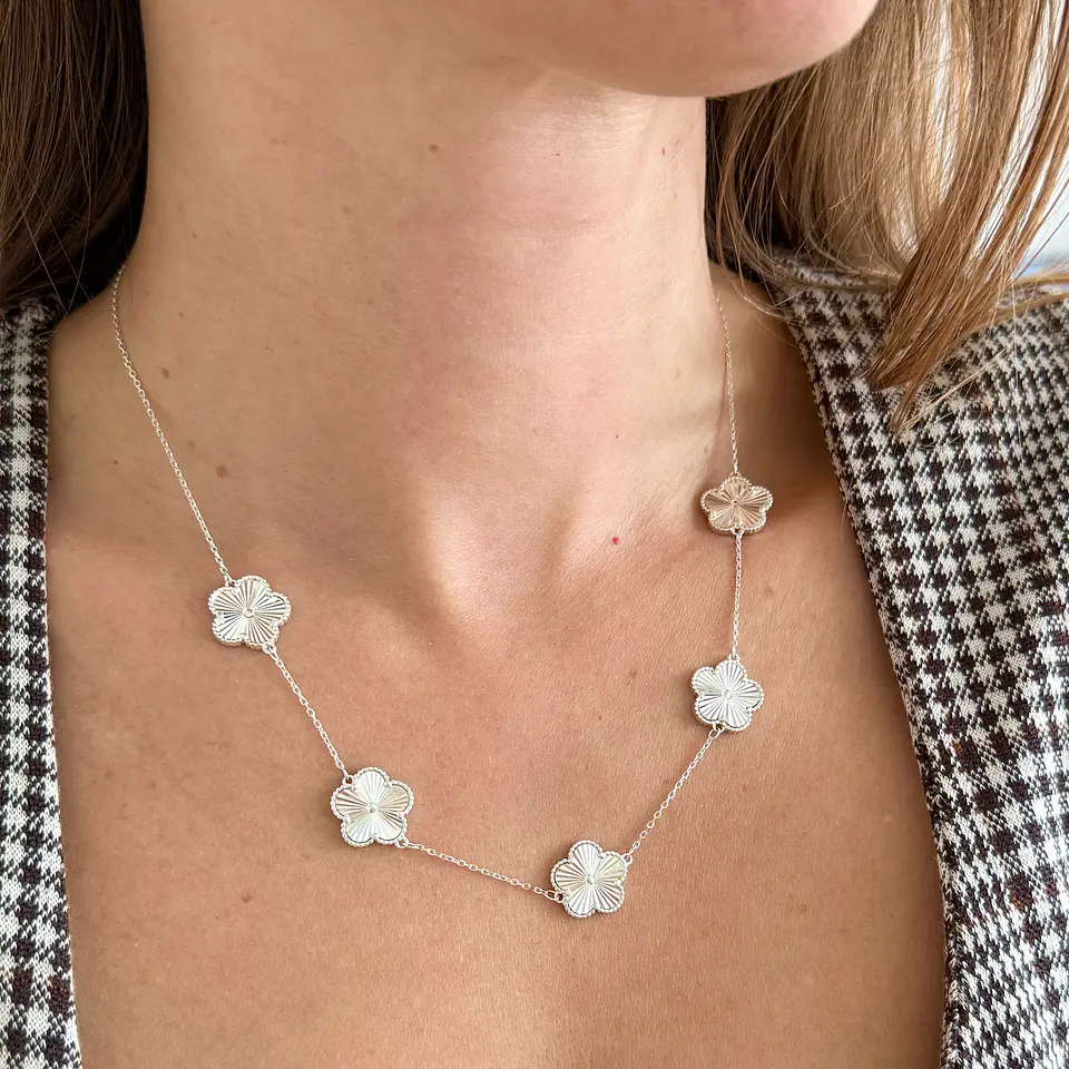 Collar de tréboles facetados 3