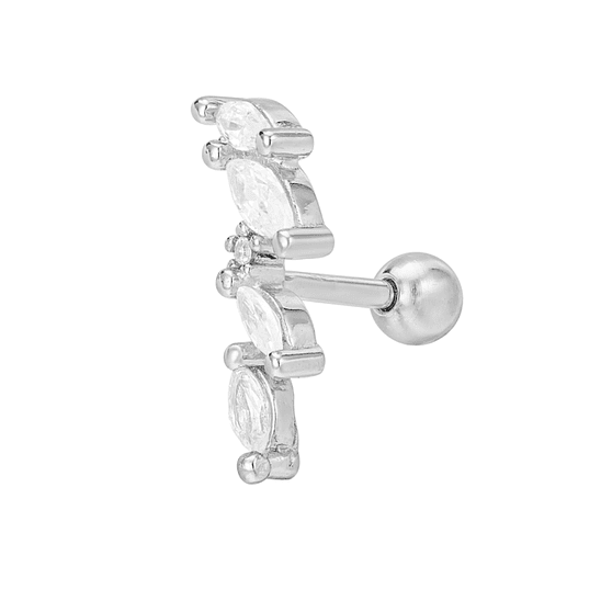 Piercing oreja derecha 2