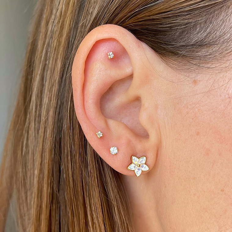 Flores blancas 9 mm 2