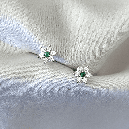 Flor circon esmeralda 5,5 mm 1